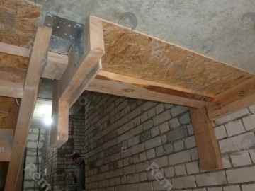 Сопряжение опалубки с плитой перекрытия