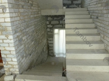 Отшлифованная лестница из бетона