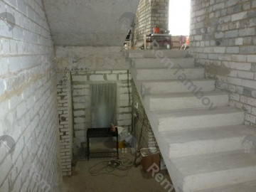 63 Лестница на три этажа улица Дроздовая (шлифовка)