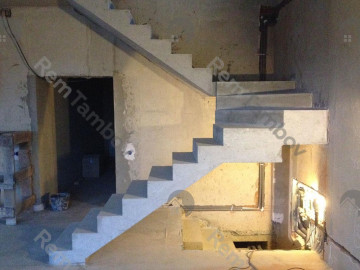 Лестница c забежными ступенями